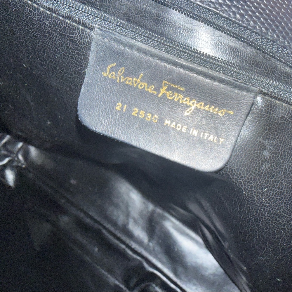 Ferragamo lizard embossed tote - Picture 2 of 6